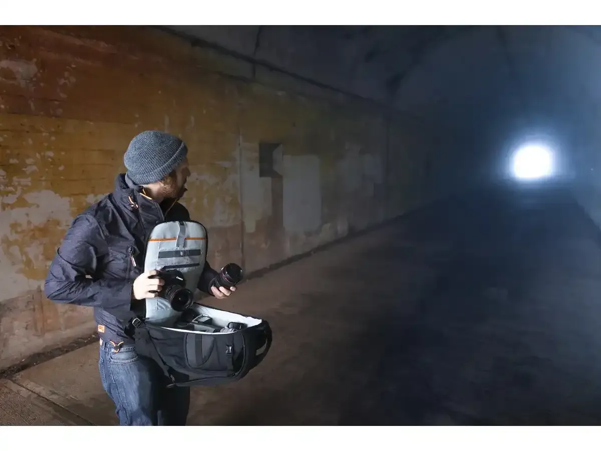 Lowepro Flipside 200 AW II noir