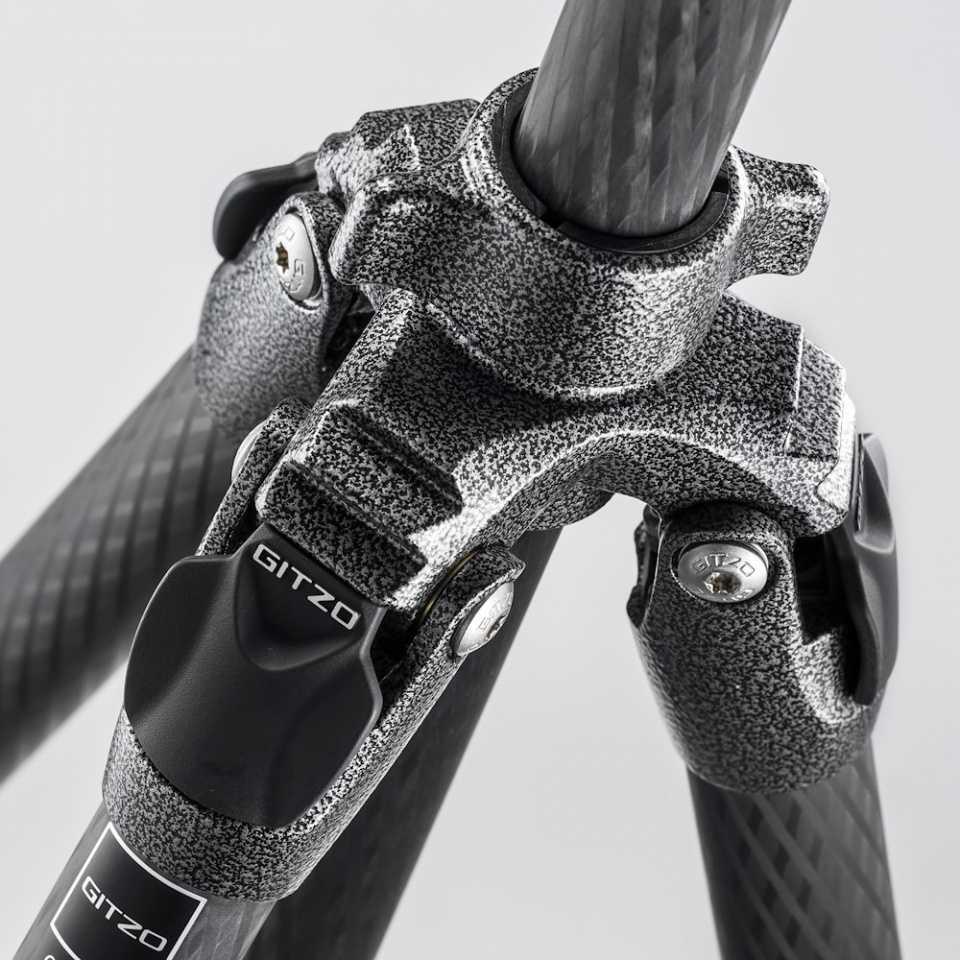 Gitzo Mountaineer, Série 3, 4 segments